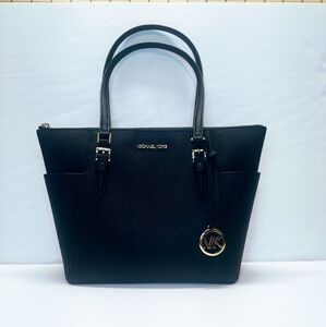 Michael Kors Charlotte M/L Leather Top Zip Tote